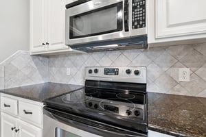 9024 NW 79th Terrace_020.jpg