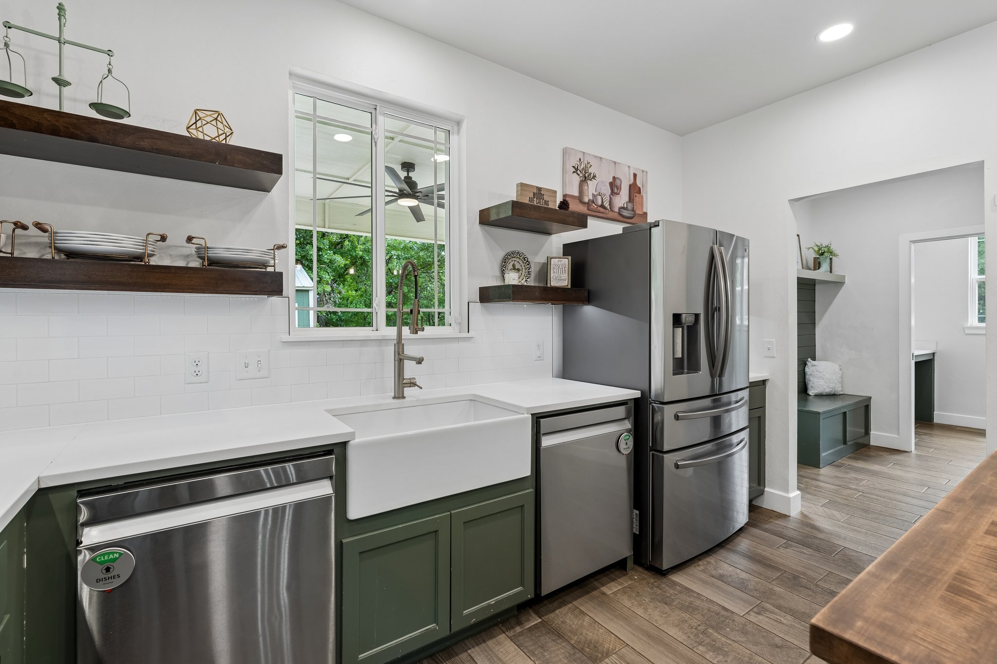 9025 E Charter Oak Rd_022.jpg