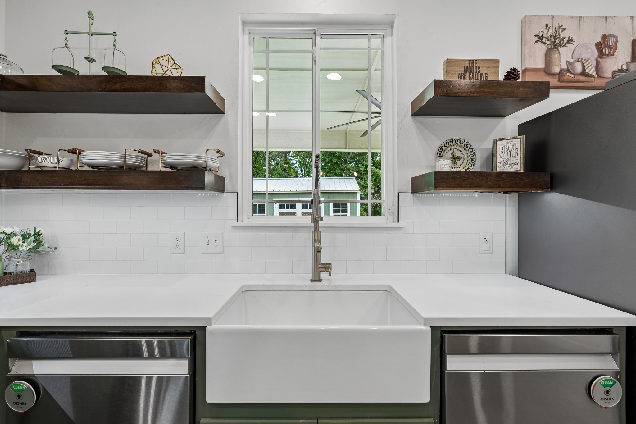 9025 E Charter Oak Rd_023.jpg