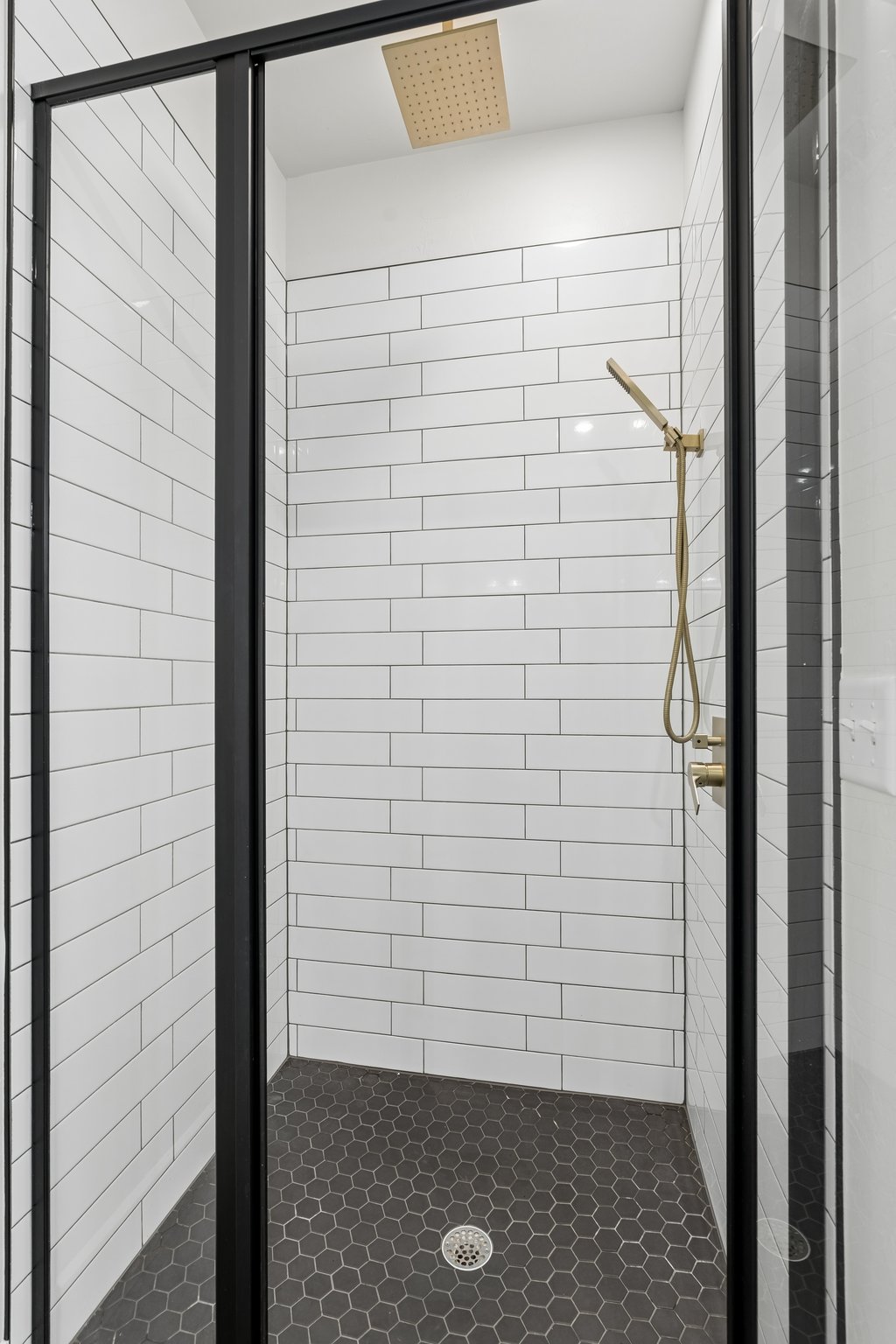 9025 E Charter Oak Rd_037.jpg