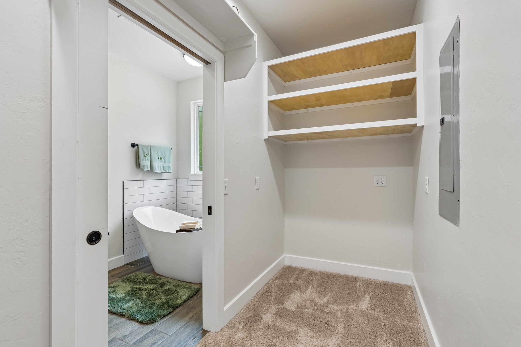 9025 E Charter Oak Rd_039.jpg