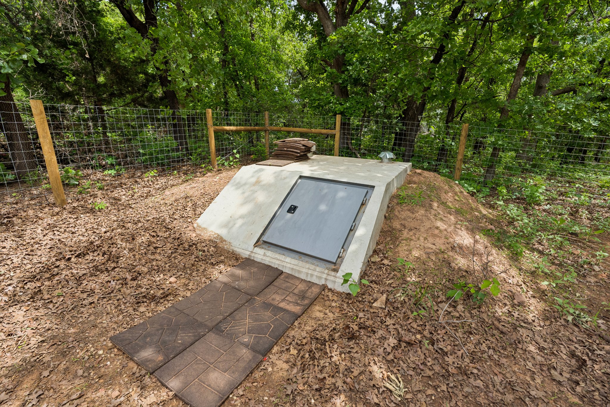 9025 E Charter Oak Rd_069.jpg