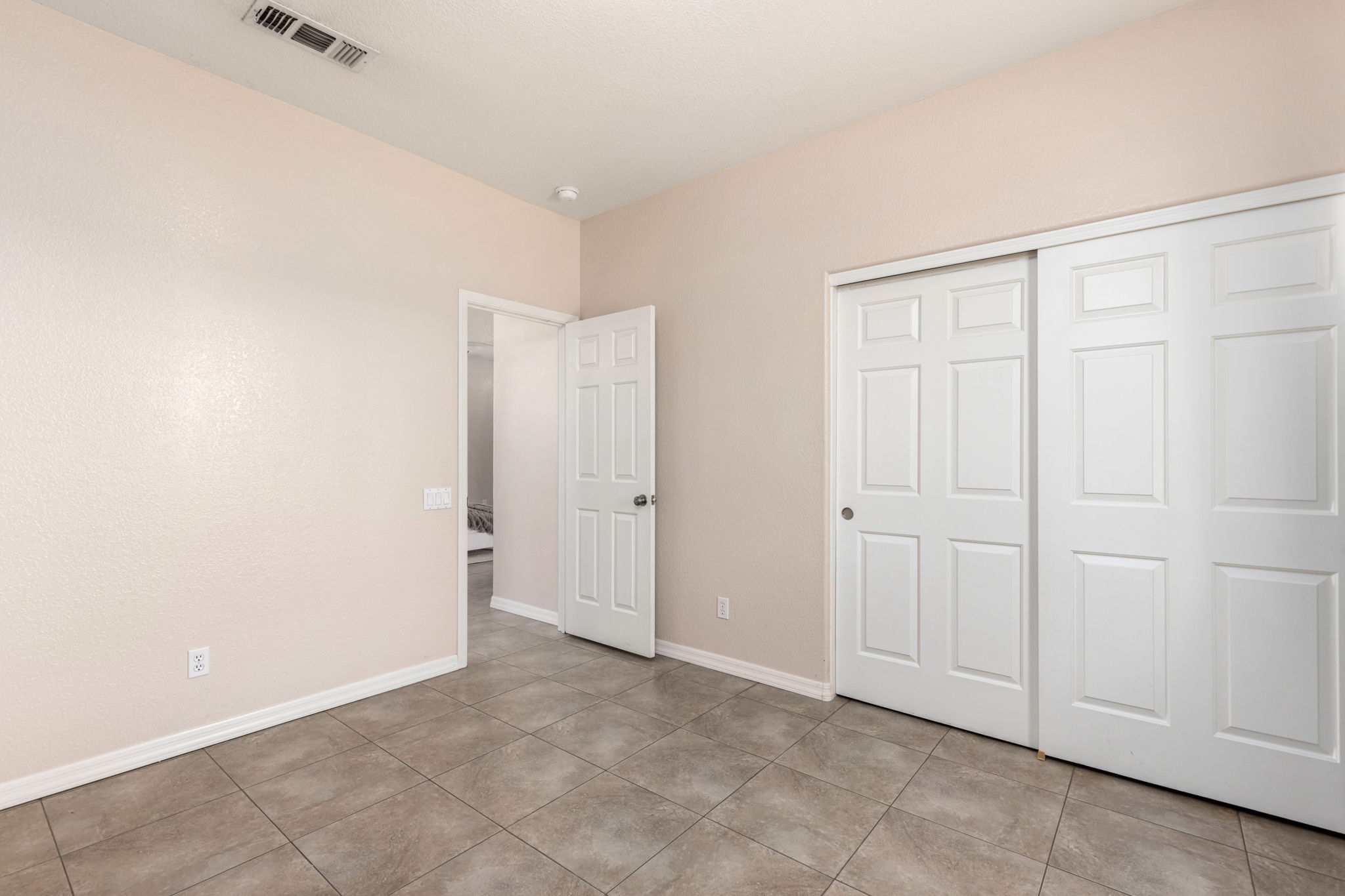 Third bedroom with closet