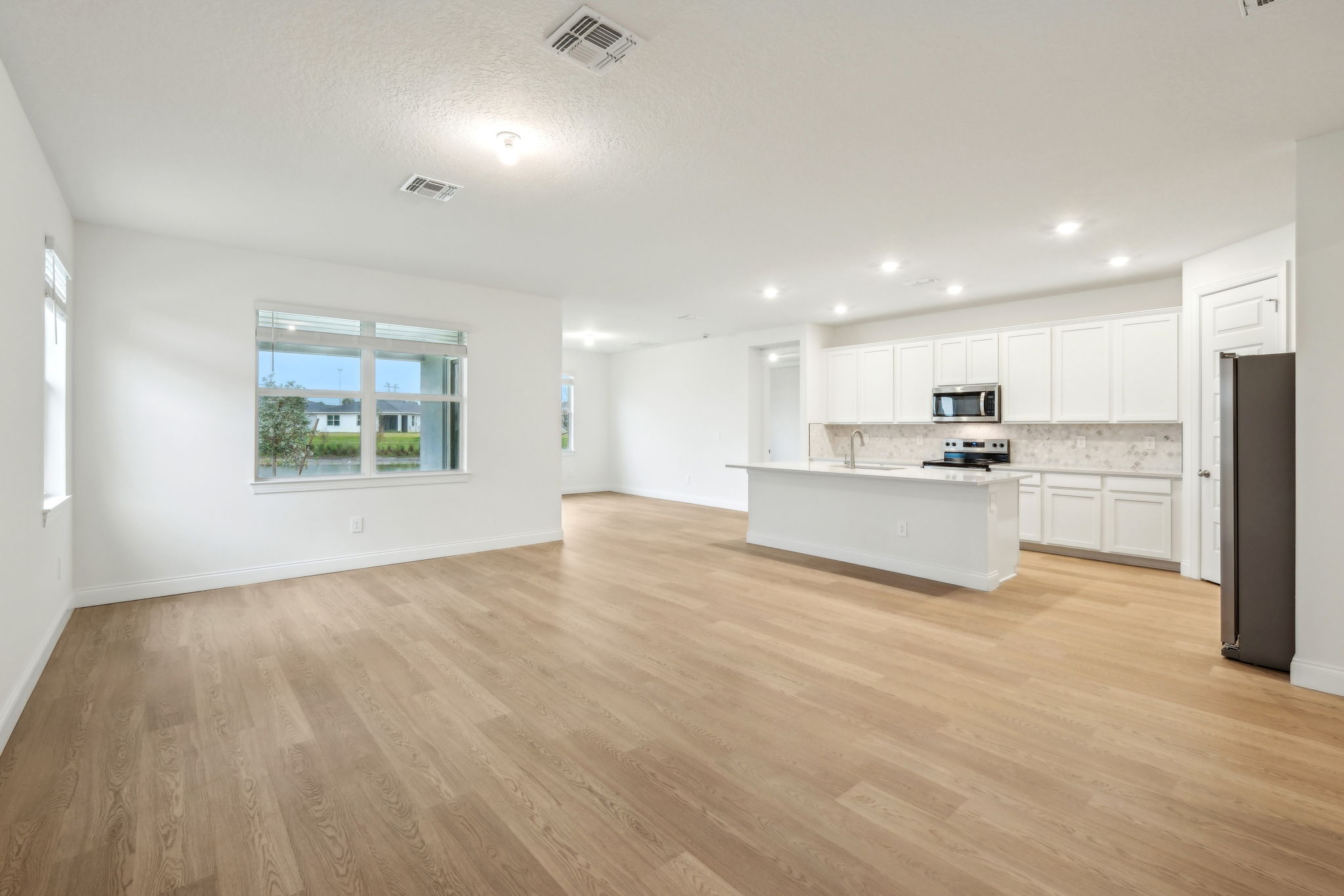 South Florida - Azalea - 9026 Dahlia Cir, Port St. Lucie, FL 34986 - 009