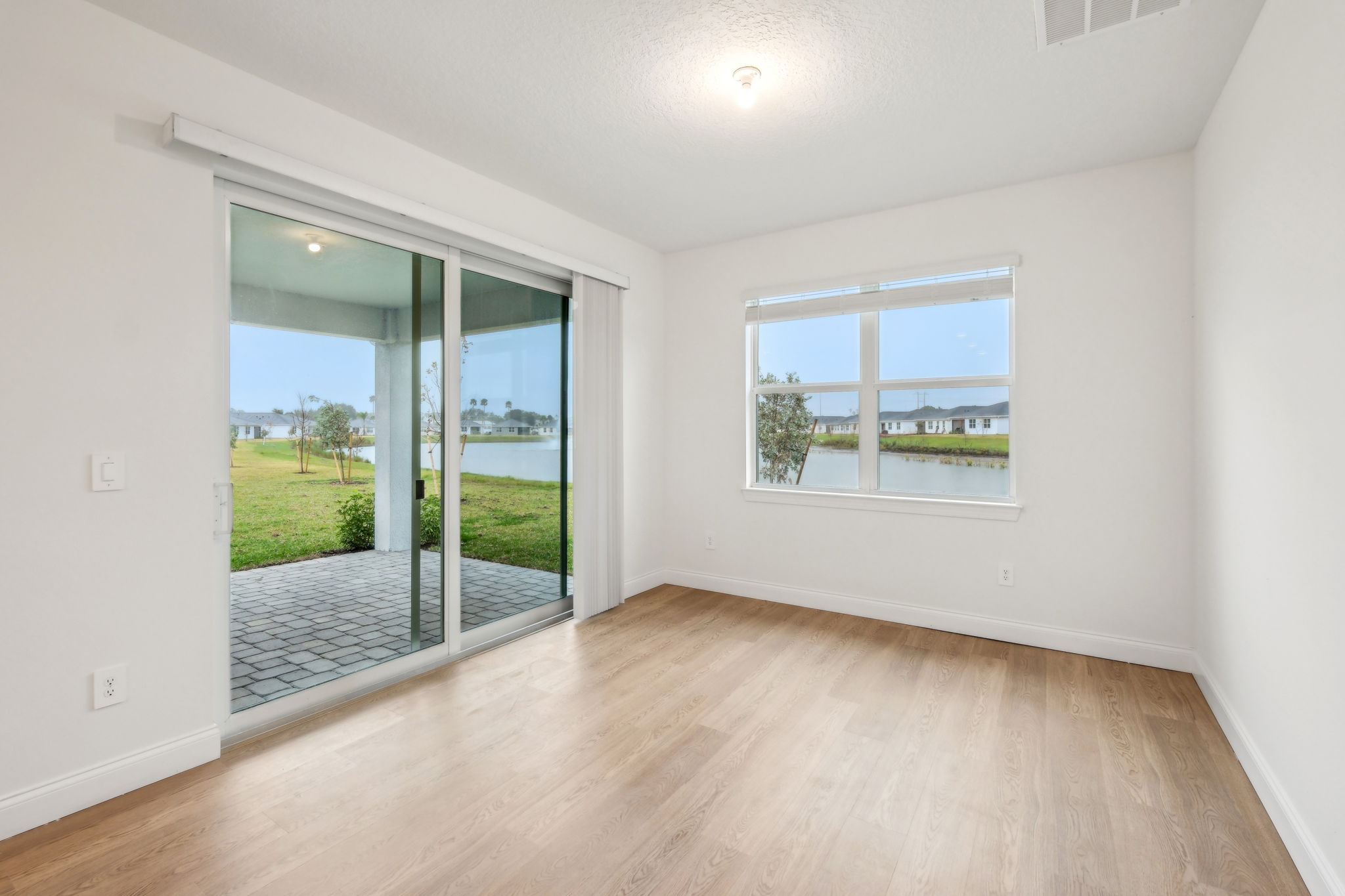 South Florida - Azalea - 9026 Dahlia Cir, Port St. Lucie, FL 34986 - 014