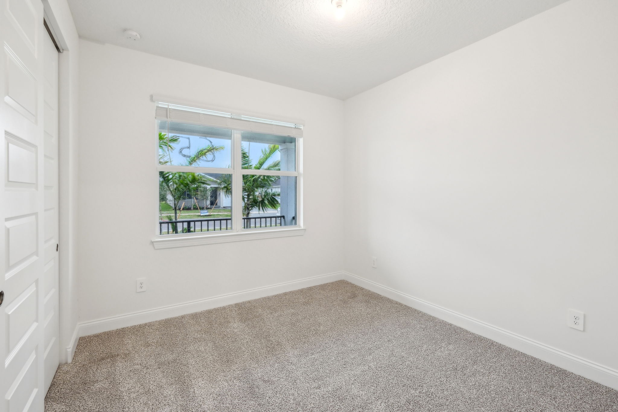 South Florida - Azalea - 9026 Dahlia Cir, Port St. Lucie, FL 34986 - 015