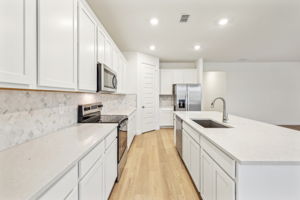 South Florida - Azalea - 9026 Dahlia Cir, Port St. Lucie, FL 34986 - 012