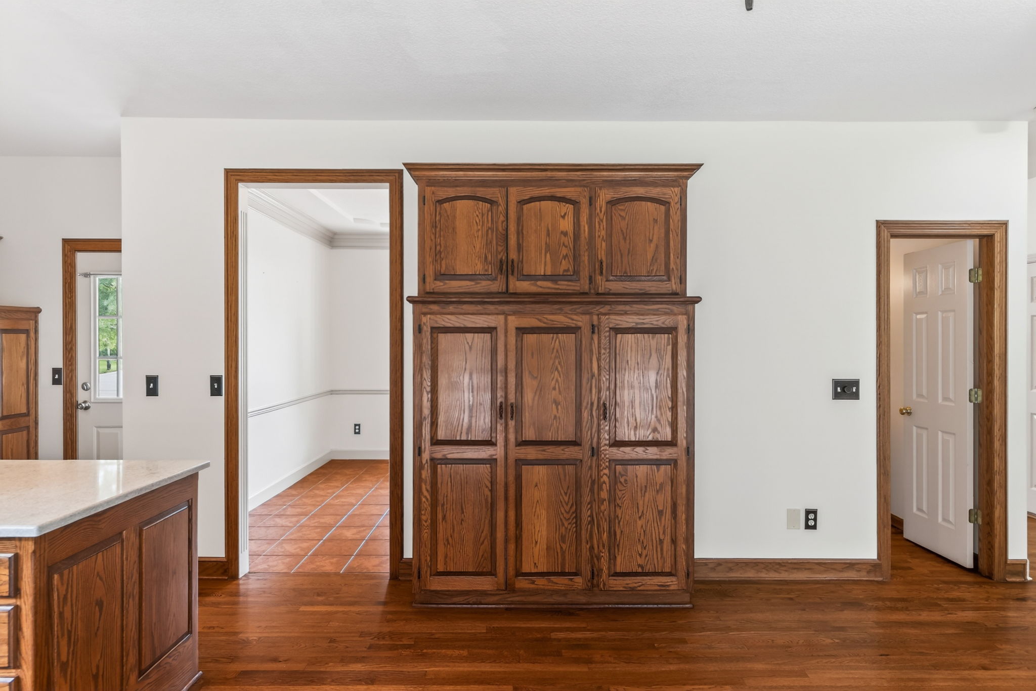 029_9027 N Manning Ave-029