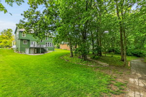 007_9027 N Manning Ave-006