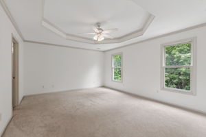 030_9027 N Manning Ave-031