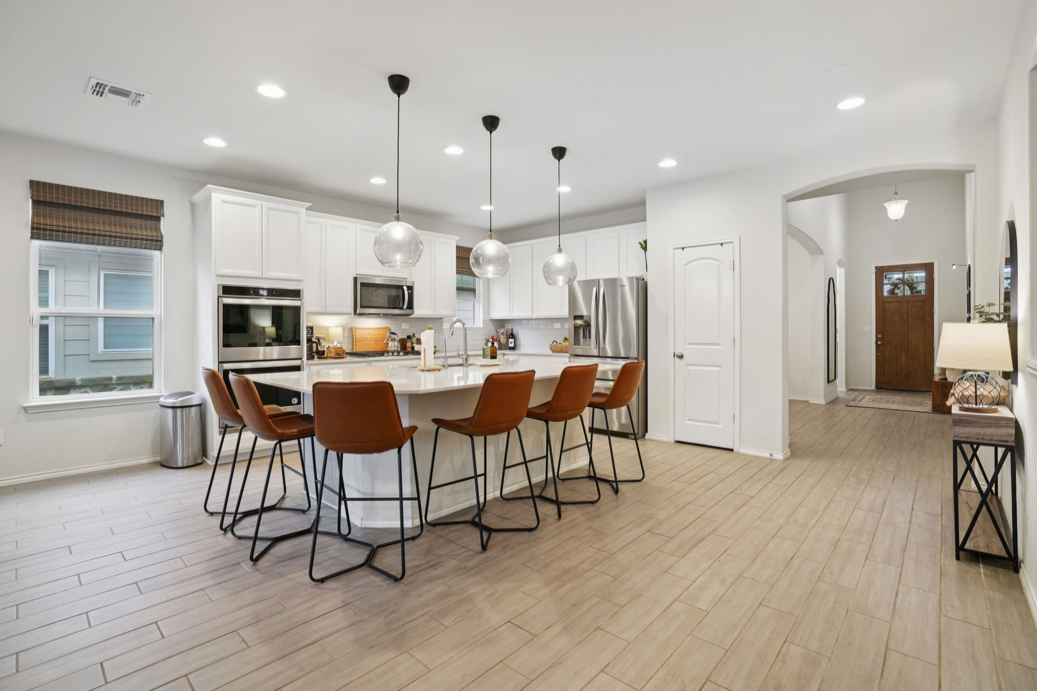 Curling Post-L0612-015