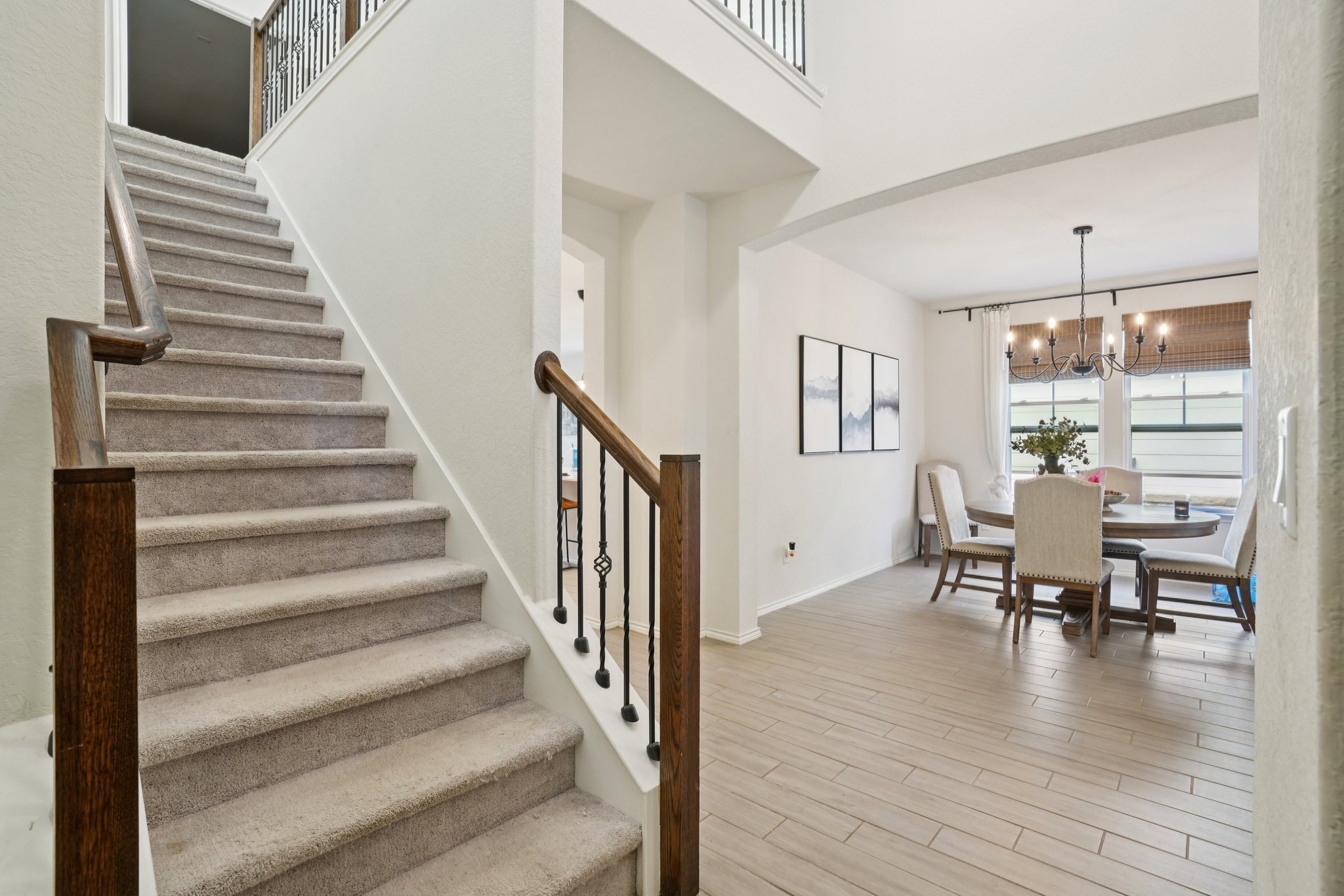 Curling Post-L1012-003.jpg