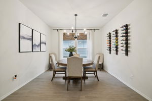 Curling Post-L0612-010