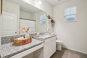 Curling Post-L0612-019