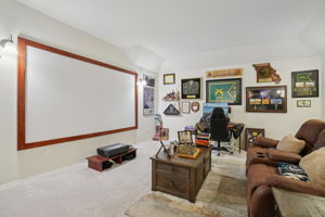 Curling Post-L0612-039