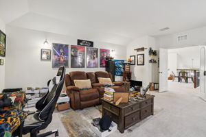 Curling Post-L0612-041