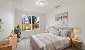 RINW030 virtually staged.jpeg