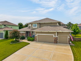 9029 NE 100th Terr-002
