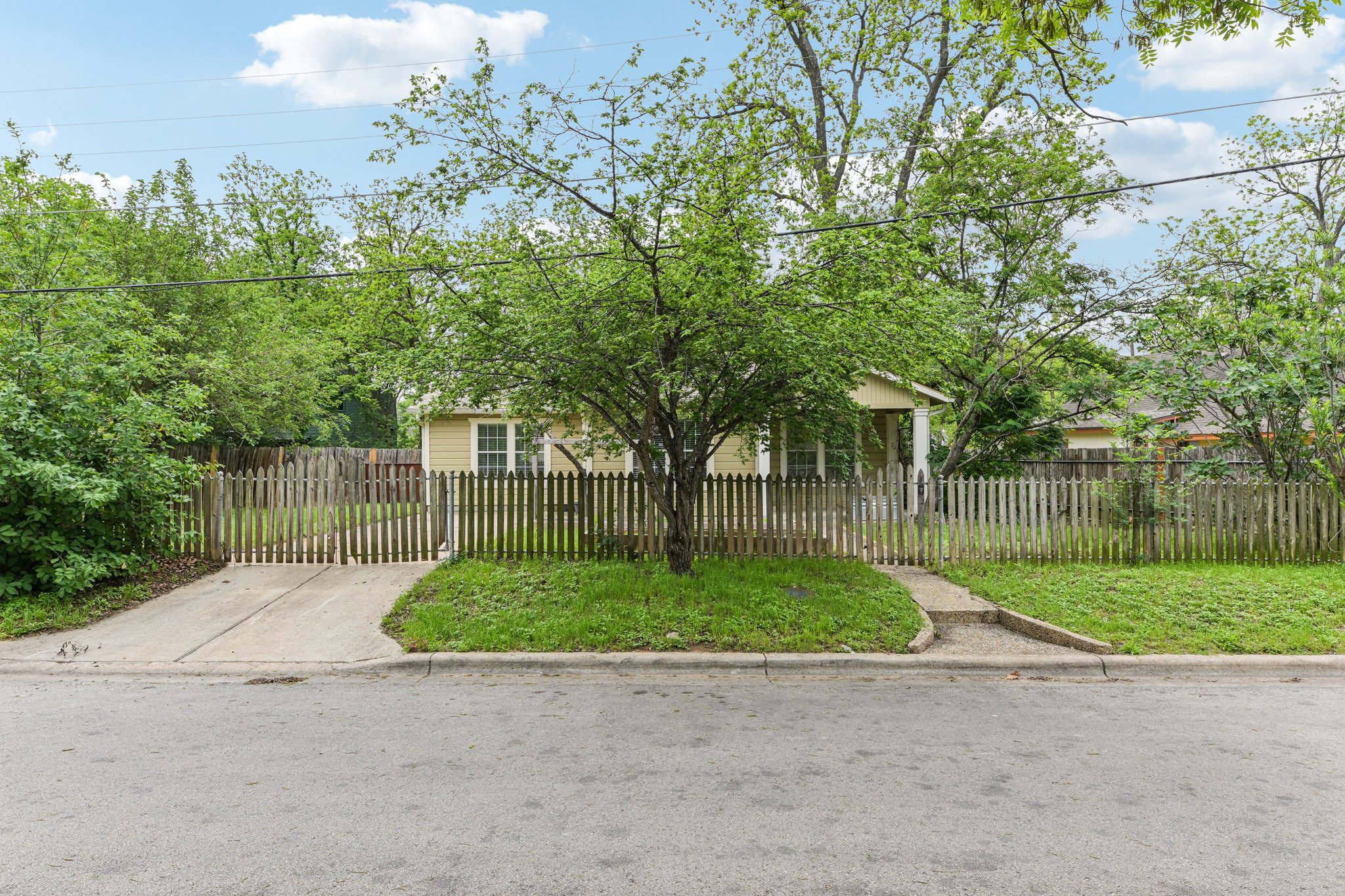 Chote Ave-S1504-003.jpg