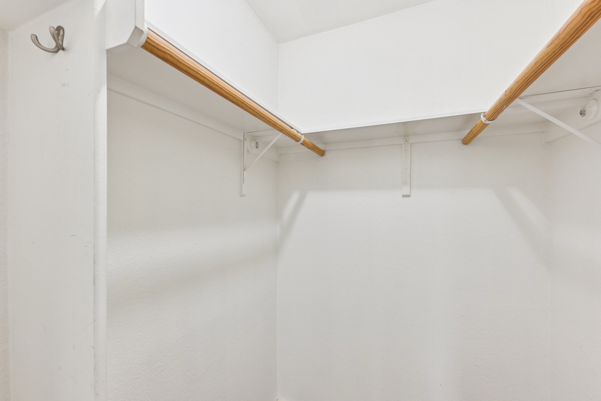 Chote Ave-S1504-030.jpg