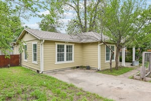 Chote Ave-S1504-005.jpg