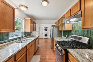 Chote Ave-S1504-015.jpg