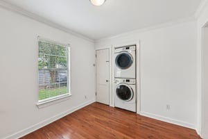 Chote Ave-S1504-024.jpg