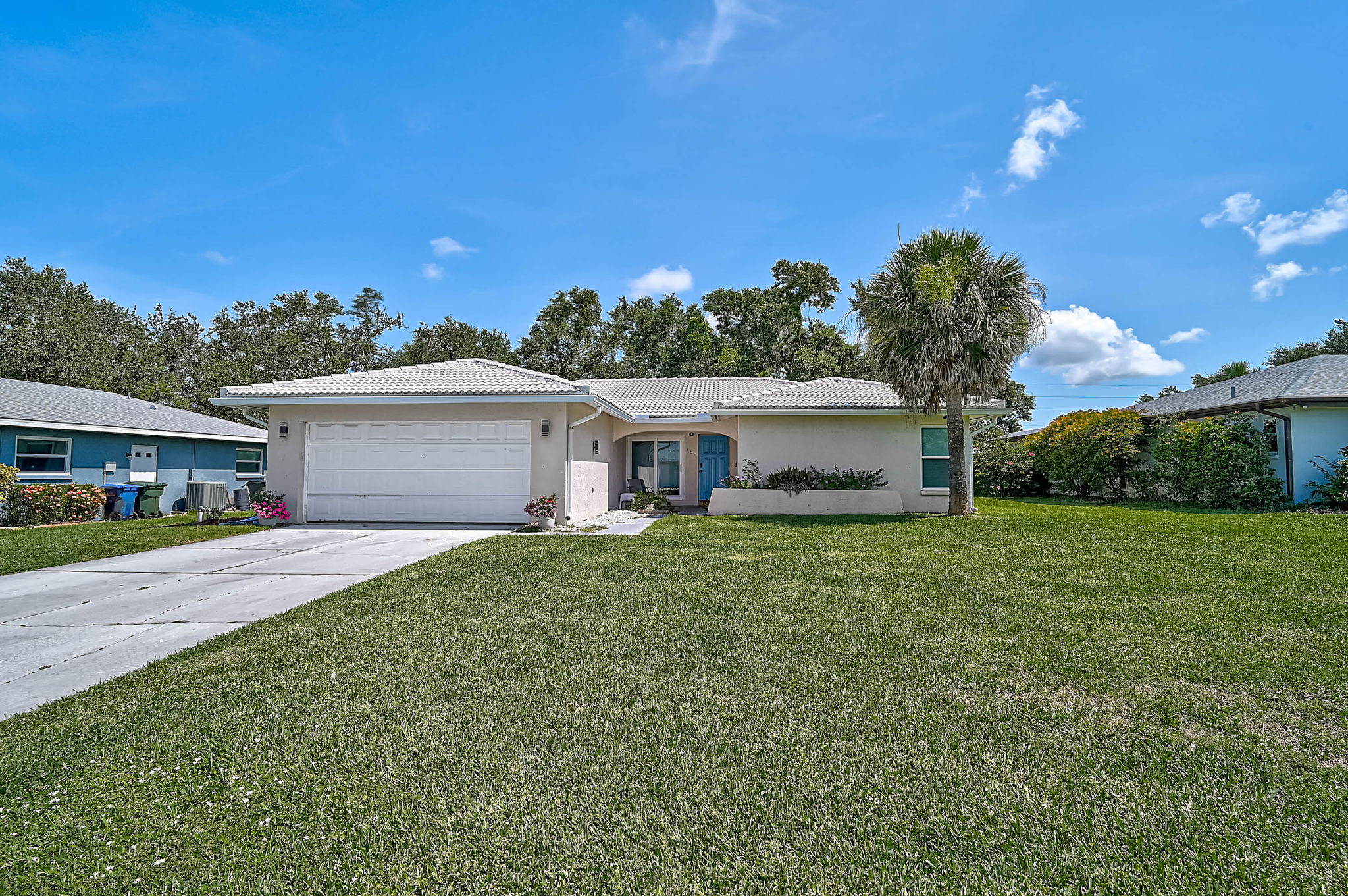 903 E Shannon Ct-1