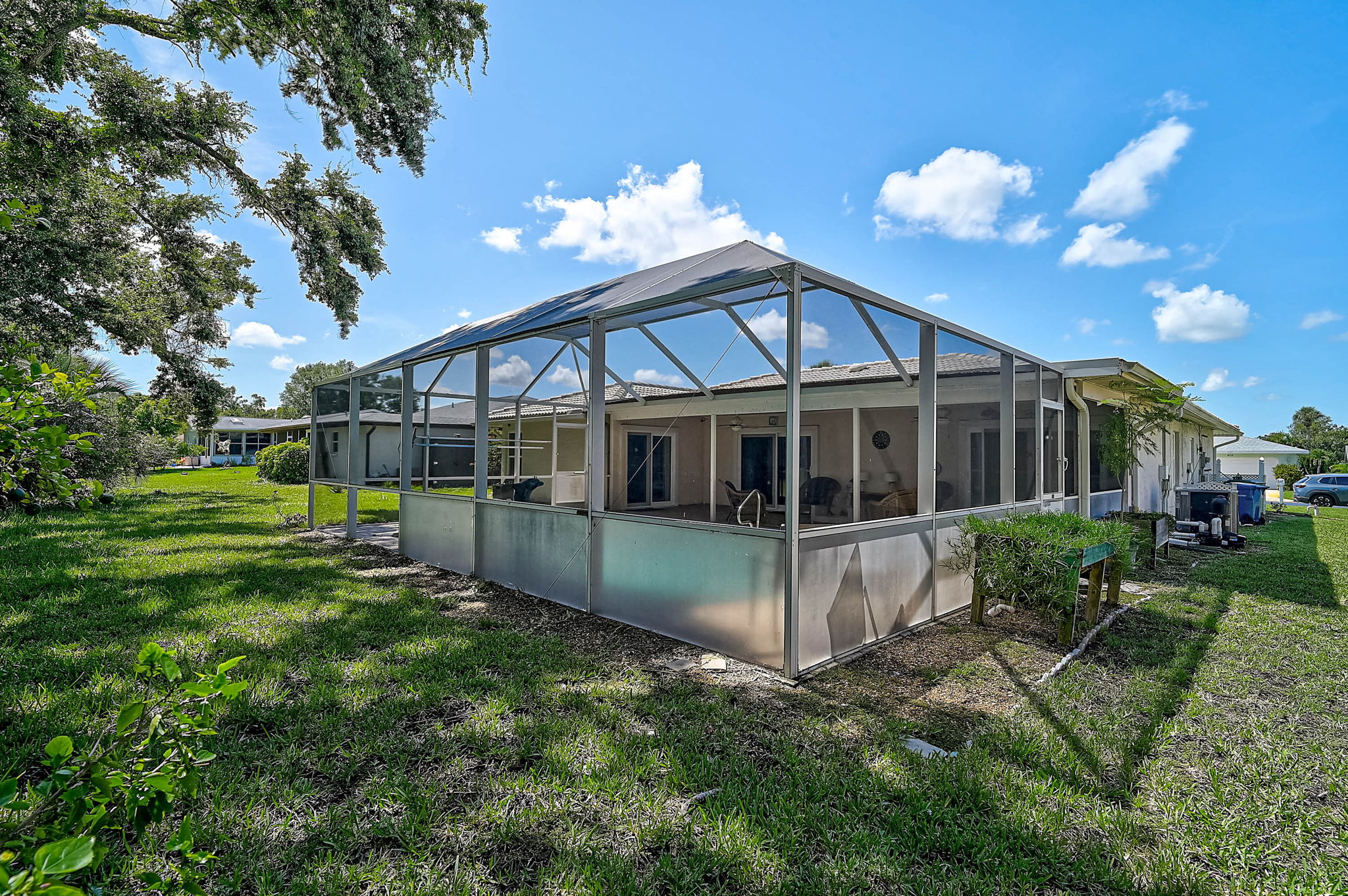 903 E Shannon Ct-31