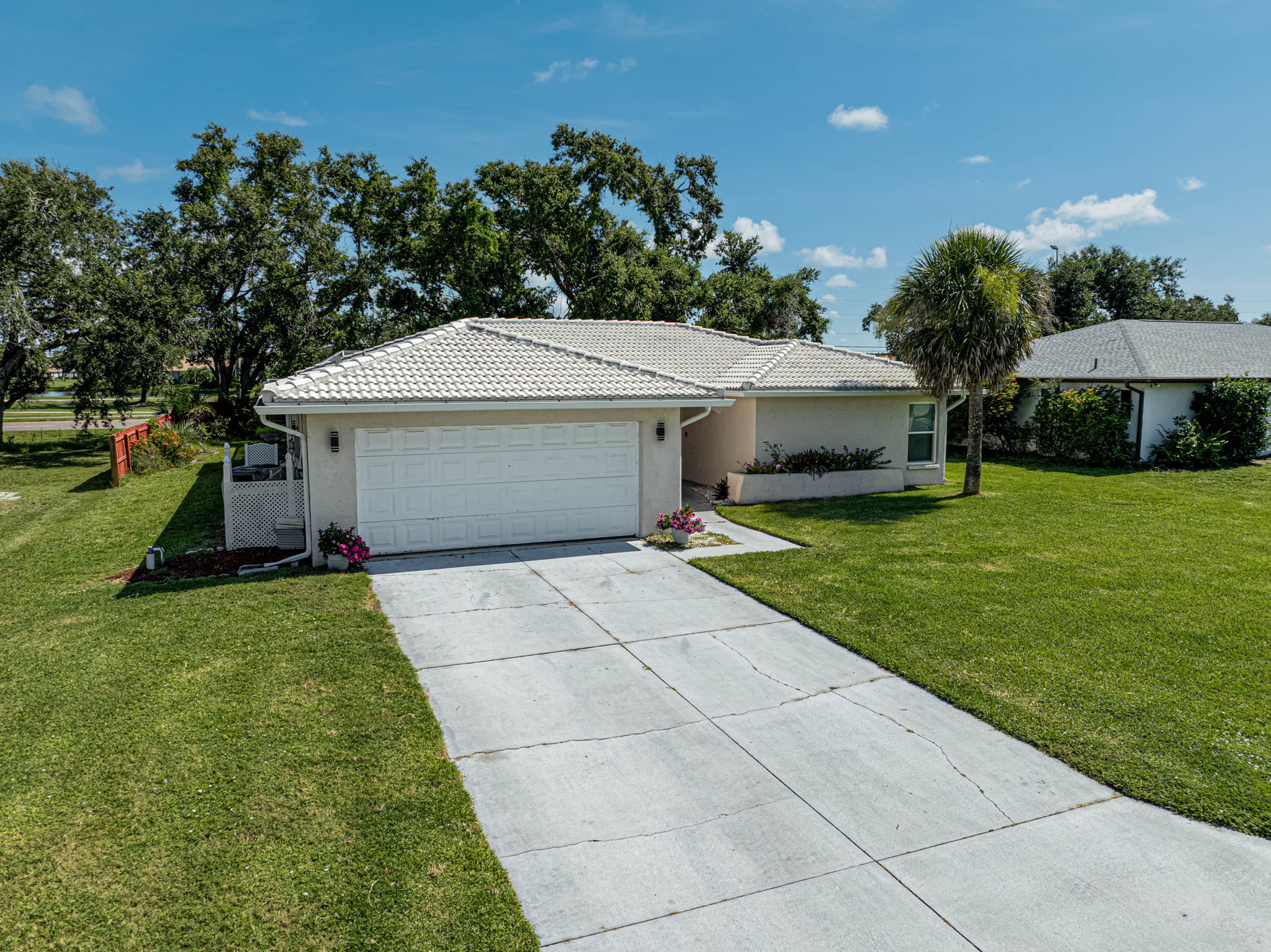 903 E Shannon Ct-32