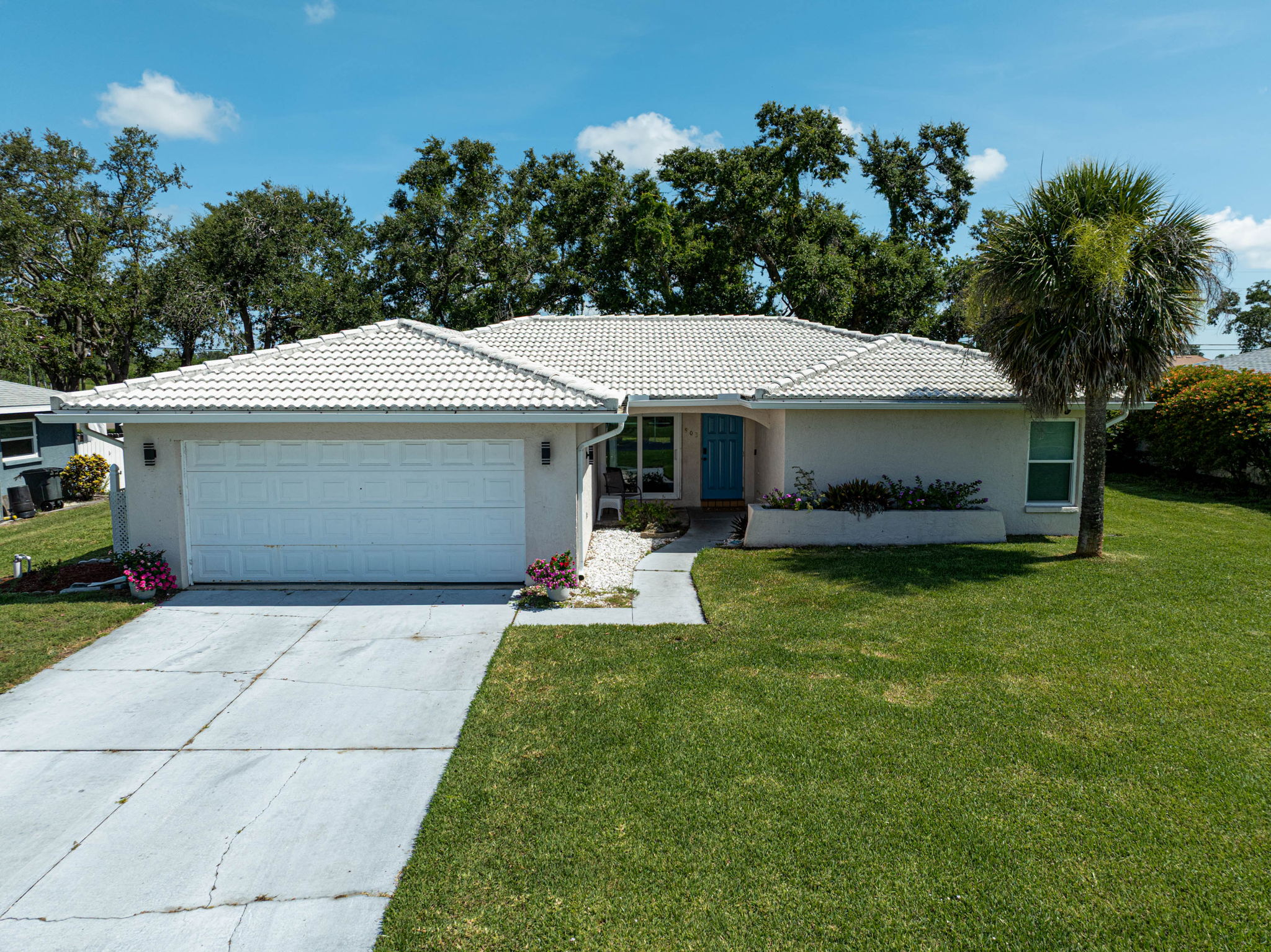 903 E Shannon Ct-44