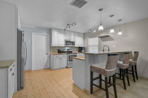 903 E Shannon Ct-6