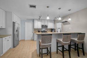 903 E Shannon Ct-7