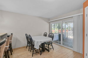 903 E Shannon Ct-12