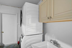 903 E Shannon Ct-23
