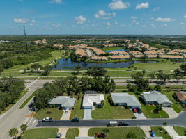 903 E Shannon Ct-43