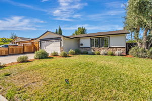 003_903 Furlong Dr