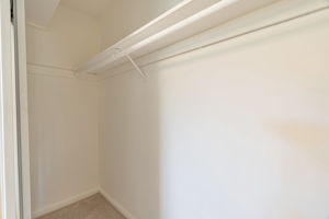 030_903 Furlong Dr