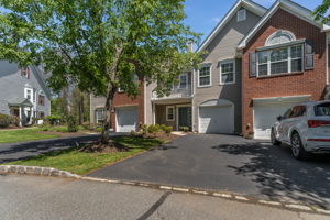 1 car garage with opener and inside entrance.