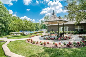 Community Amenities: Clubhouse, Pool, Tennis Courts, Jogging/Biking Path, Playground & Lake Privileges.