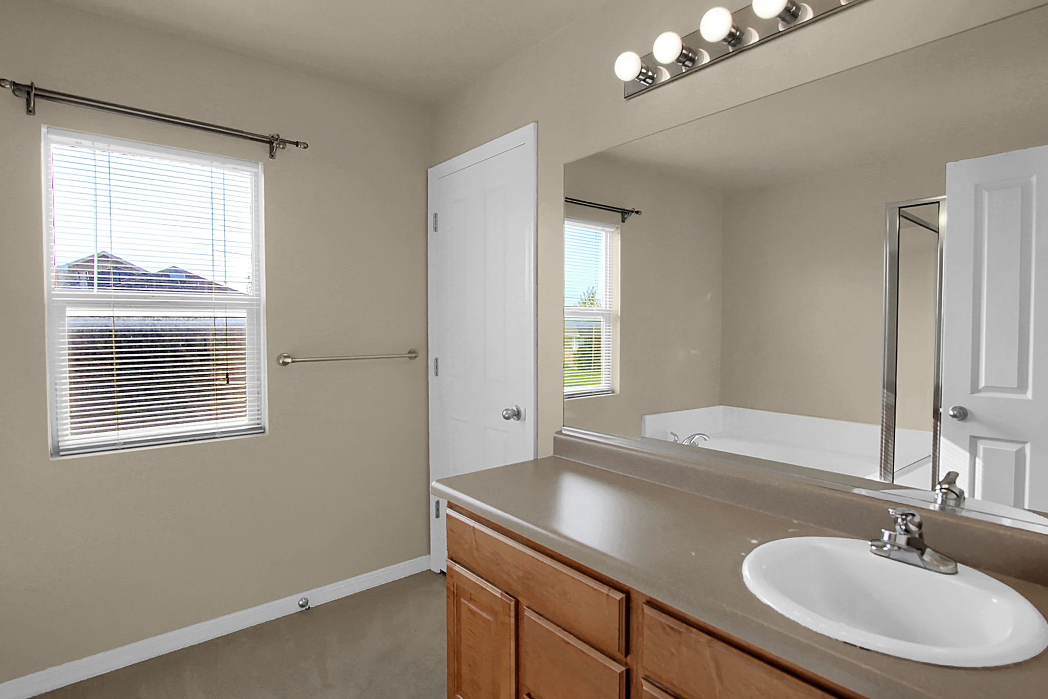  903 W 2010 S, Syracuse, UT 84075, US Photo 13