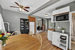  Photo 23