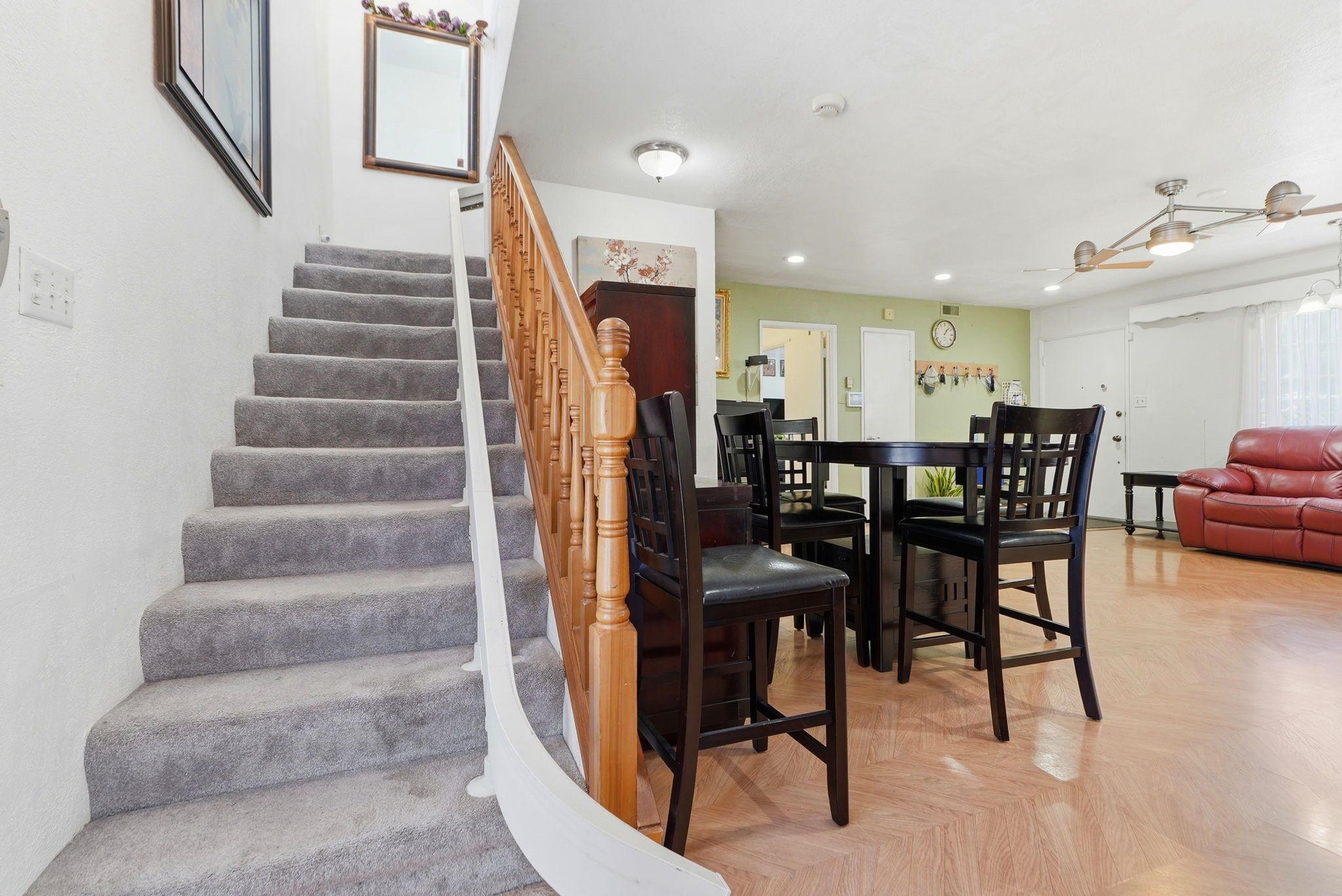 021_F8_9034 Birch St