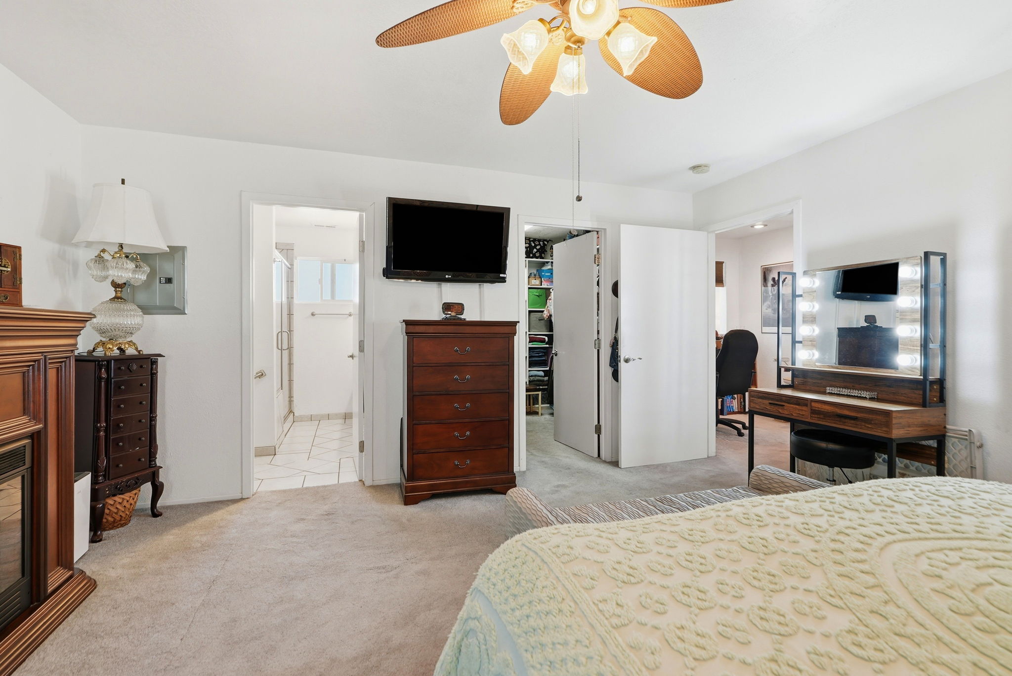 028_F8_9034 Birch St
