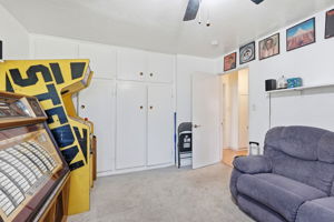 012_F8_9034 Birch St