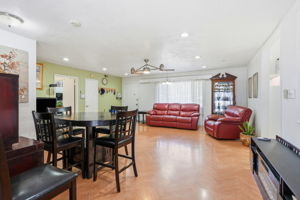 019_F8_9034 Birch St