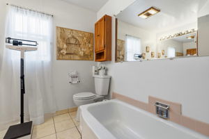 031_F8_9034 Birch St