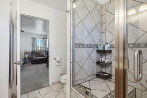 039_F8_9034 Birch St