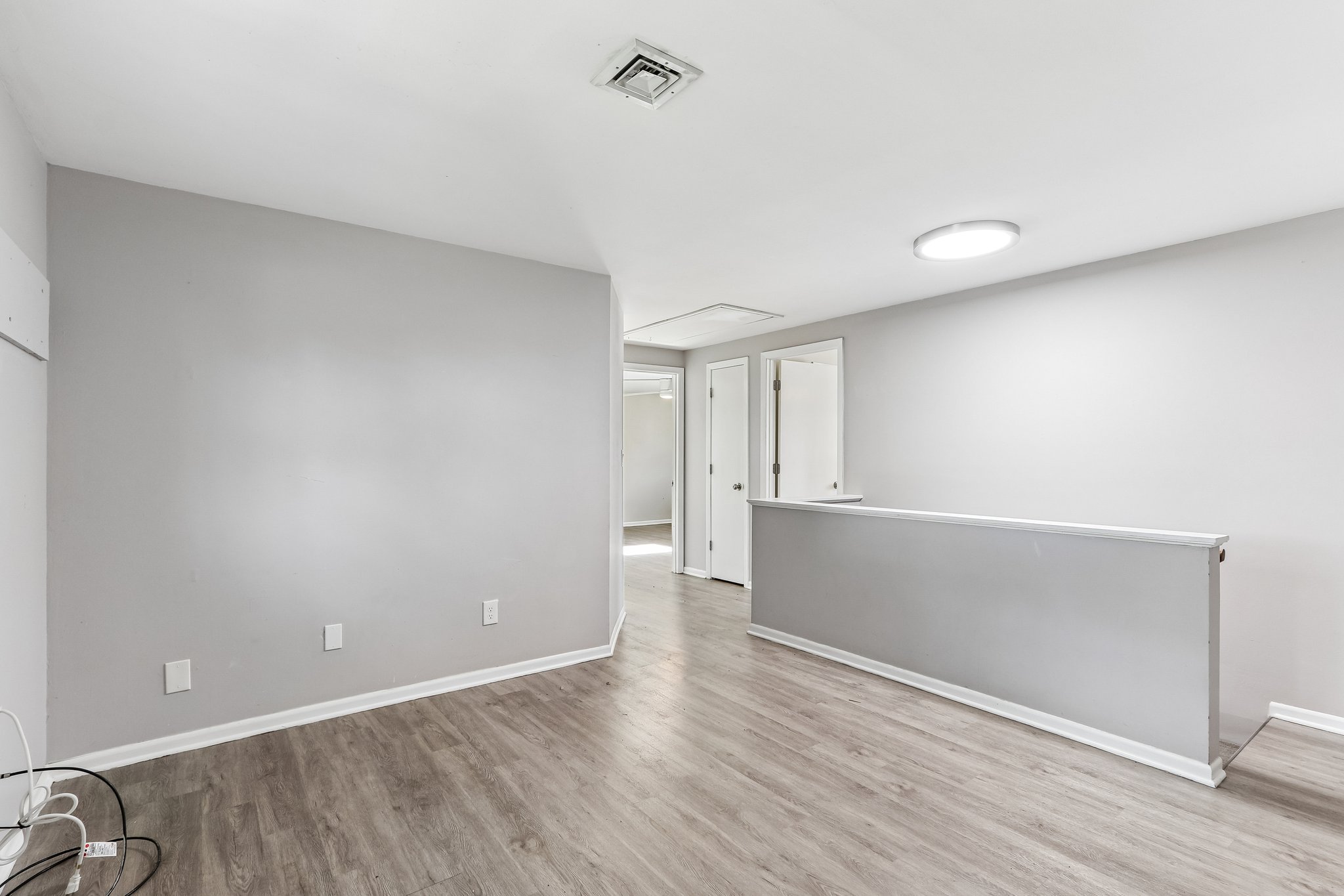 W Morgan Ave-S3107-024.jpg