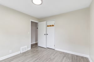 W Morgan Ave-S3107-019.jpg